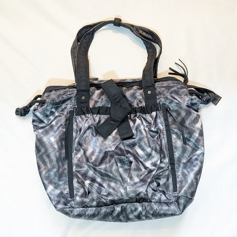 Lululemon Om Tote